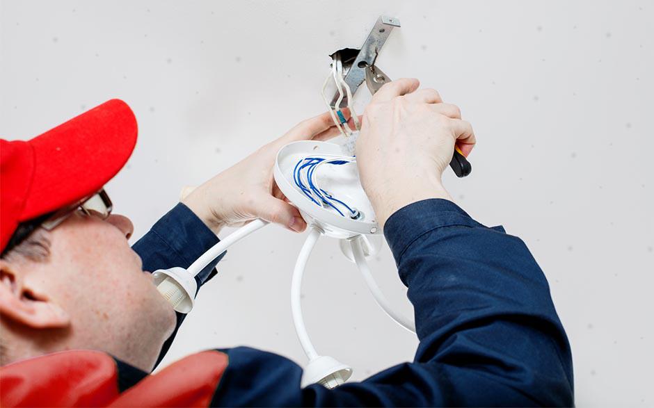 tarif d'un électricien Igny